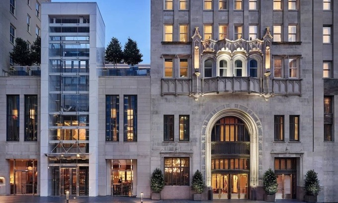 Downtown Dallas Hotel | The Joule Dallas – 2 Deluxe Double Room Perfect for Friends or Small Groups