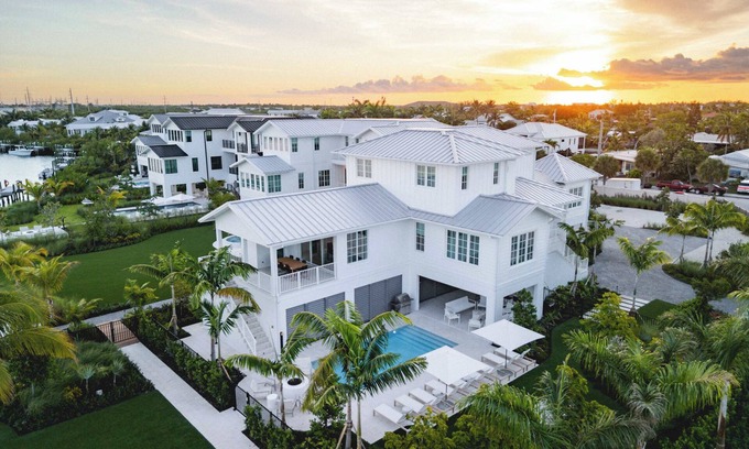 Key West House | The Joyrise House at Solaire Lunara Bay