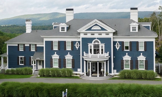 Lenox Villa | The Kemble- Built by a US Secretary of State in Lenox