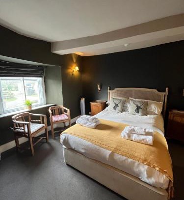 Didmarton Hotel | The Kings Arms