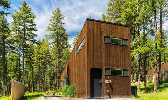Lakeside Cabin | The Kootenai at Stoner Creek Cabins