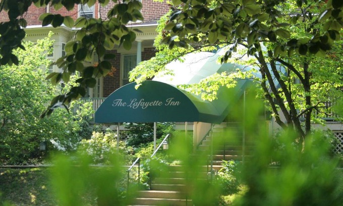 Easton Bed & Breakfast | The Lafayette Inn