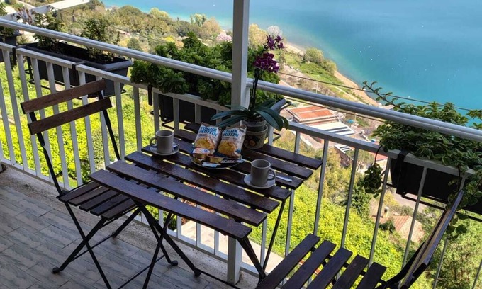 Castel Gandolfo Apartment | The Lake View