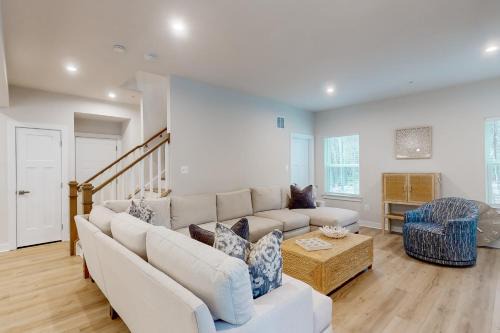 Bayside House | The Landings 12127