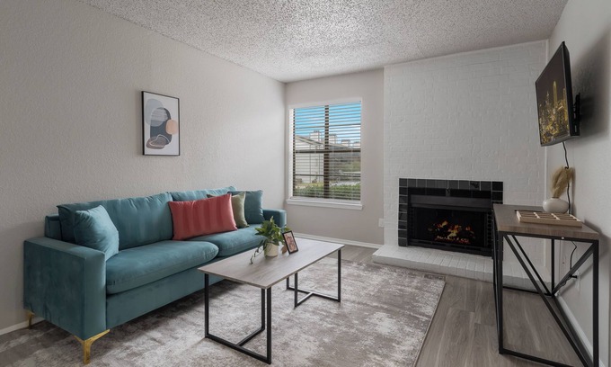 North Arlington Apartment | The Landry 129 | Spacious and Cozy 1 Bedroom 1bth