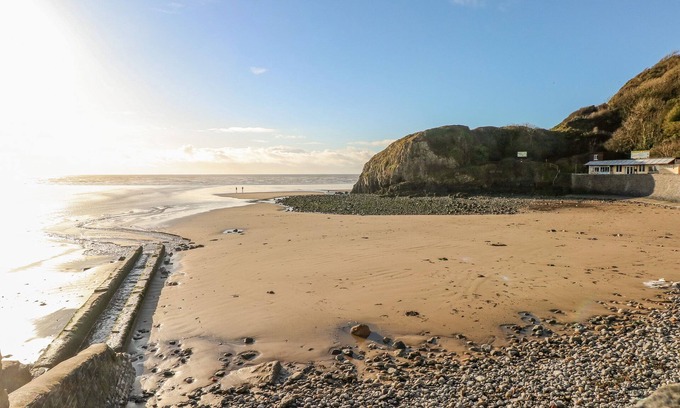 Pendine Cottage | The Last Resort
