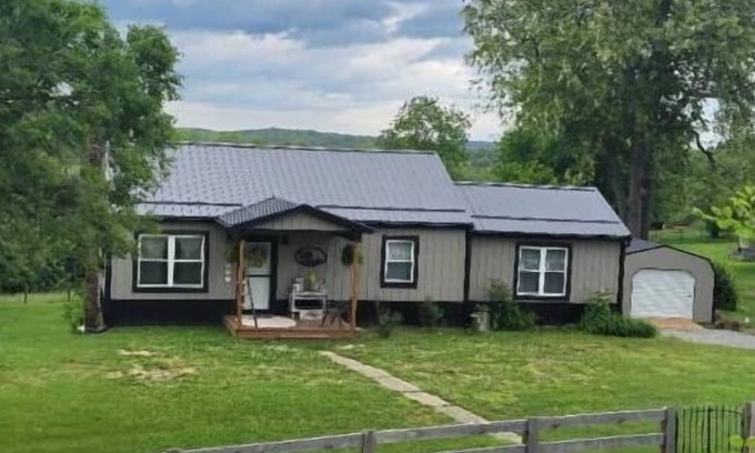 New Rumley Cottage | The Lawthers House