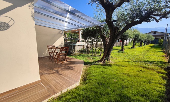 Massa House | (The Little Place) House in Marina, Garden and Veranda