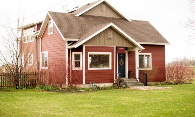 Box Elder County Other | The Little Red Inn/Preschool Near Bear River Cityn
