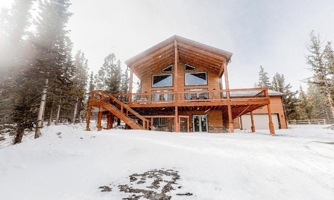 Valley of the Sun House | The Lodge at Prunes Place