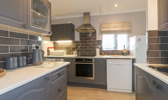 Milford Cottage | The Lodge at Wildersley Farm
