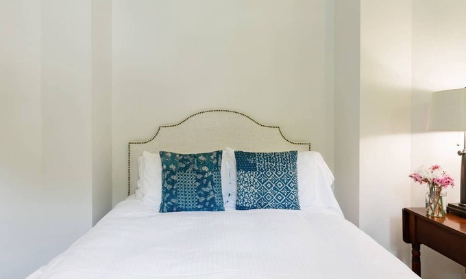 Stinson Beach Villa | The Lodge at Willow Camp