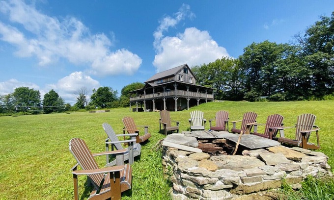 Ulster House | The Lodge by Towanda & Sayre PA