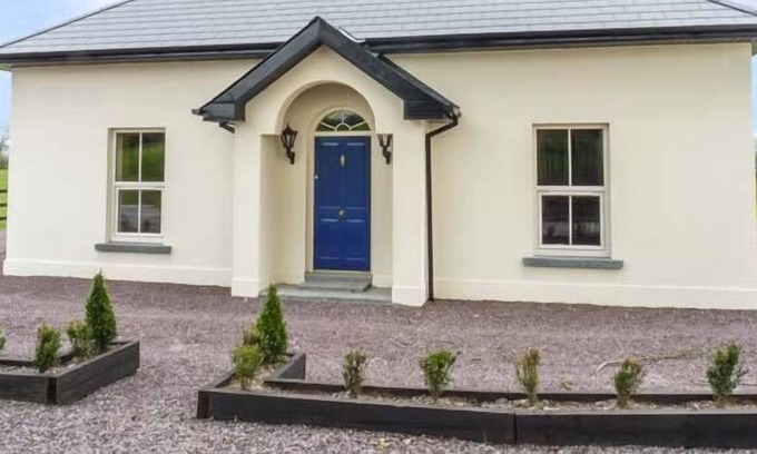 Macroom Cottage | THE LODGE, family friendly in Carrigadrohid, County Cork