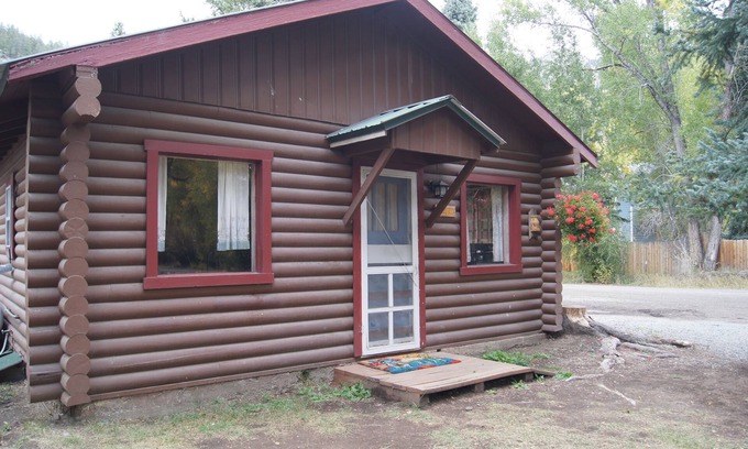 Lake City Cabin | The Marigold Cabin with Mountain Views