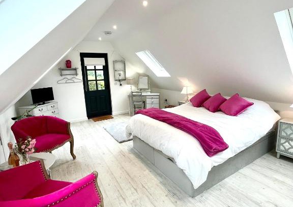 Milland House | The Nest