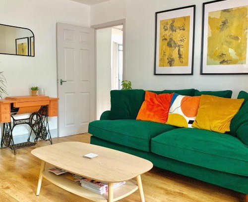 Tweedmouth Apartment | The Nook - A stylish apartment with garden, near the beach