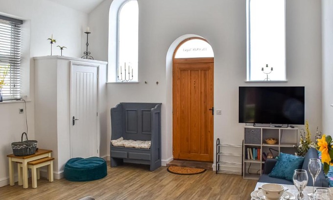 Trunch House | The Old Chapel