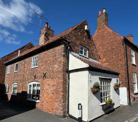 Ollerton House | The Old Ropery at Mill Cottage - Sherwood Forest
