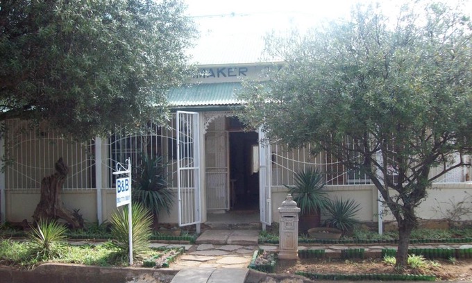 Bethulie House | The Old Watchmakers Guest House