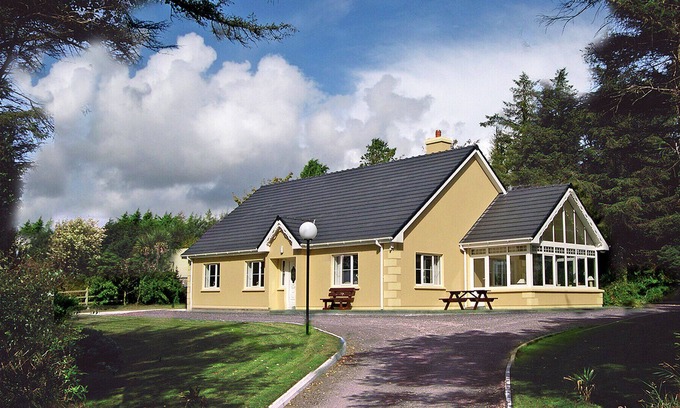 Bantry Other | The Orchard - Three Bedroom House, Sleeps 6