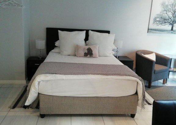 Pinelands Apartment | The Palm in Pinelands