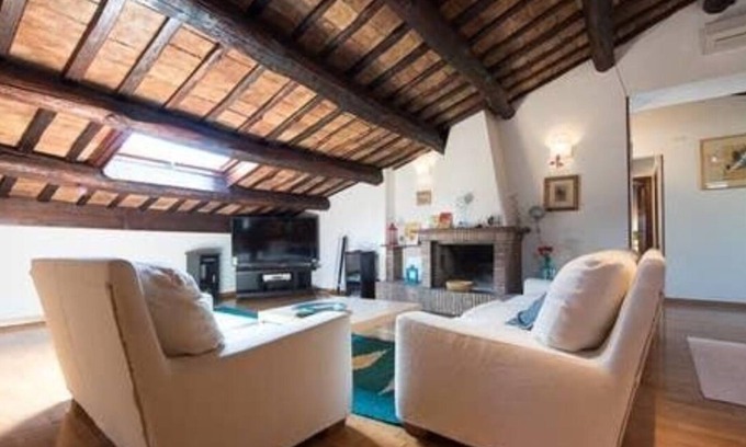 Orvieto Apartment | The Paper House