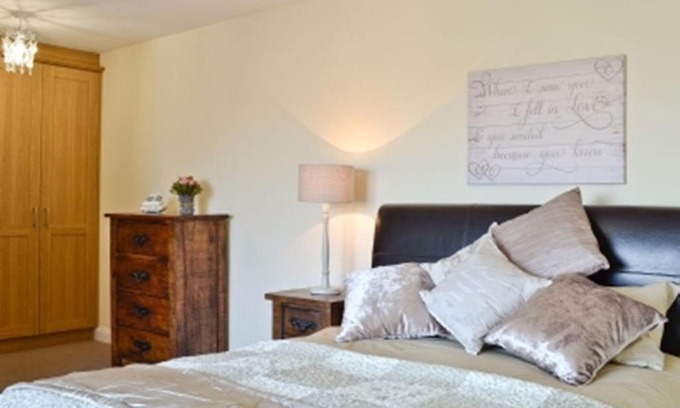 Troon Apartment | The Penthouse- The Kingsley Collection