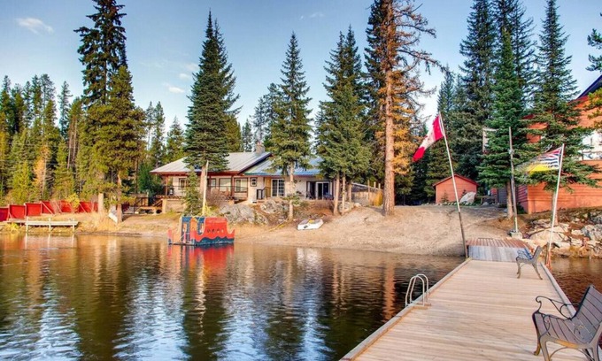 Idabel Lake Cabin | The Perch - Cabin on quiet Lake! 25 mins to Big While 35 mins to Kelowna