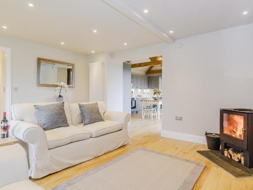 Stanton Drew House | The Pig Sty