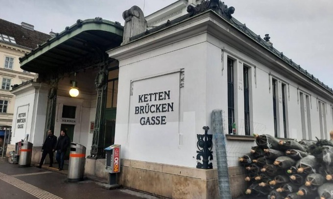 Wieden Apartment | The place to