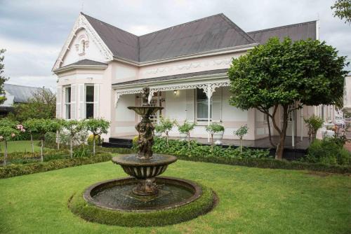 Worcester Central House | The Prime Spot