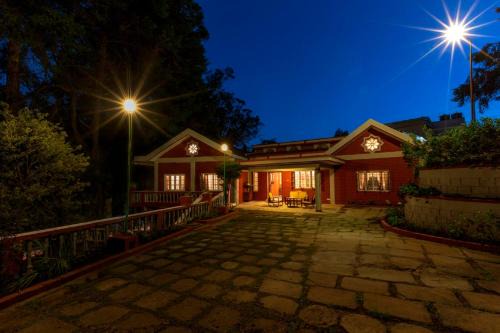 Fern Hill Bed & Breakfast | The Red House