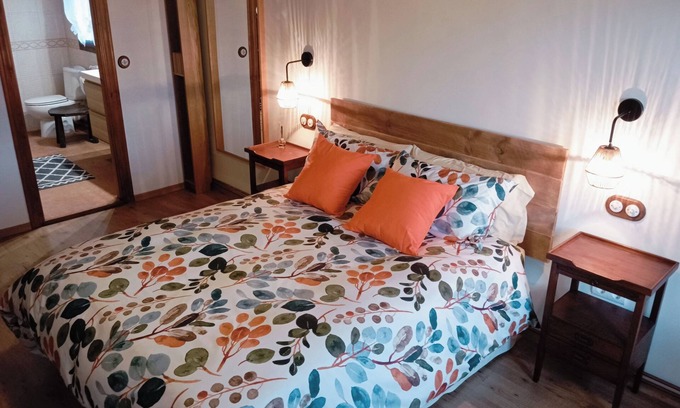 Enmedio House | The Requejo Royalty