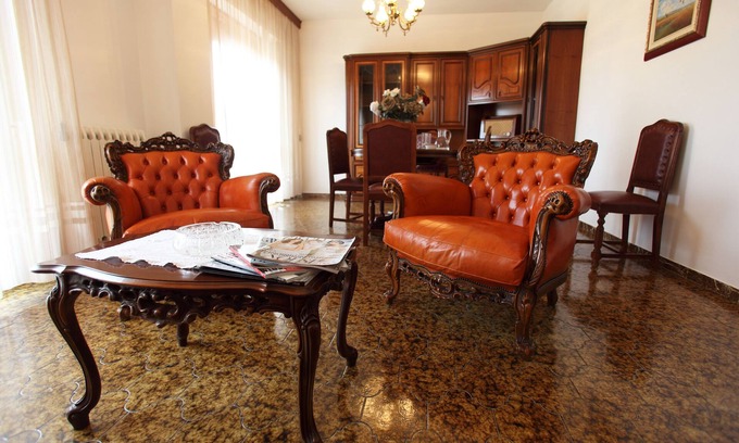Cannara House | The Residence of Bacchus GRECHETTO