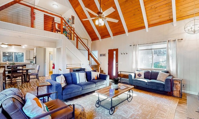 Lake Arrowhead House | The Retreat on Wabash Lane