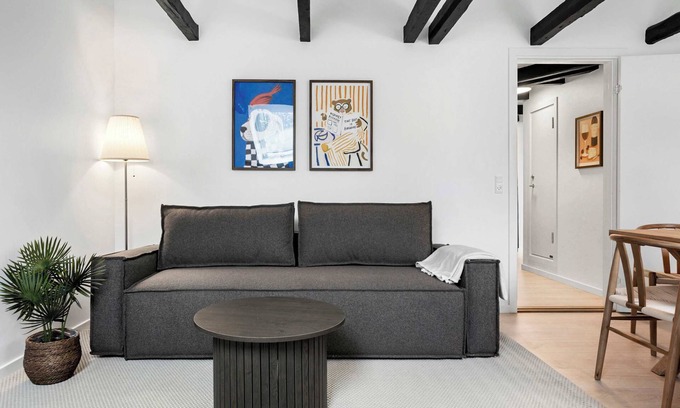 Midtbyen Apartment | The Royal City Suite