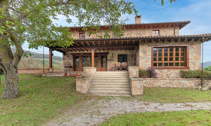 Barcena de Pie de Concha Villa | The Stone House by Fidalsa