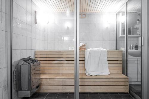 Hindby Apartment | The sauna hideout