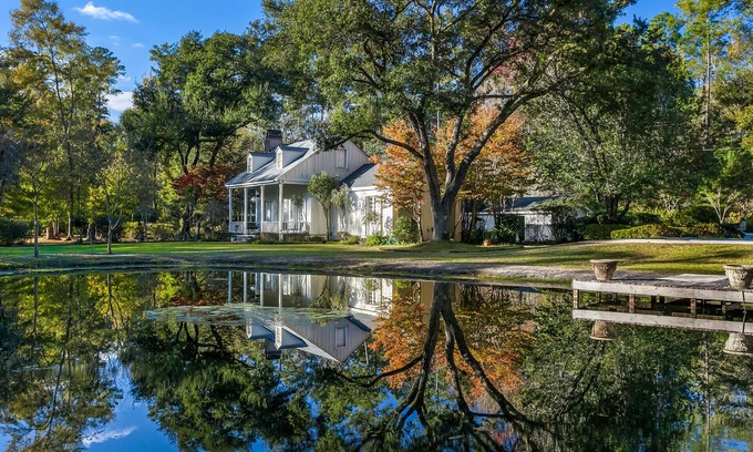 Covington House | The Secret Garden Is Located In Covington, Louisiana. Truly One of a kind home!