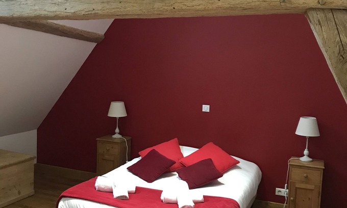 Saint-Fargeau House | The Septfonds gite, near GUEDELON and Saint fargeau
