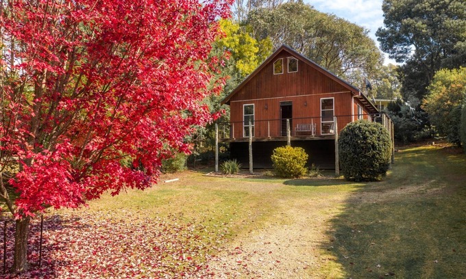 Merrijig House | The Shack - Located base of Mt Buller