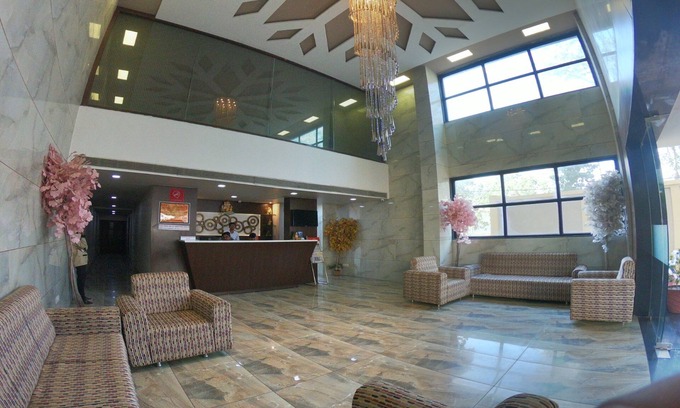 Anand Hotel | The Sky Imperial Hotel The Maison