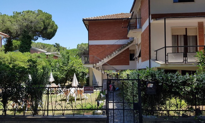 Lido di Tarquinia Apartment | THE SPIFFERO ON THE SEA ETRUSCAN 4-NATURE ART HISTORY