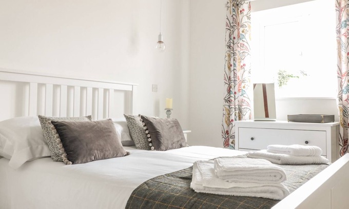 Berkeley Cottage | The Stable