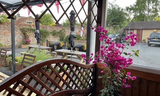 Nafferton Bed & Breakfast | The Star Inn