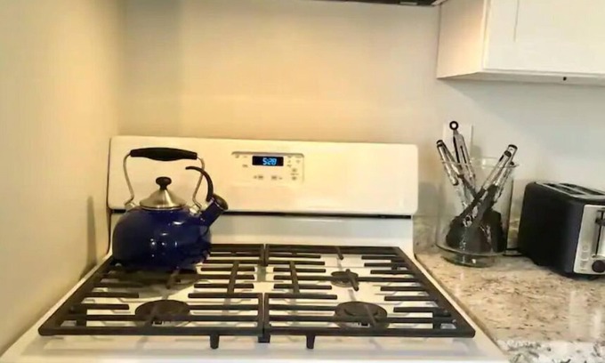 Downtown Salt Lake City House | "The Summit" Downtown SLC!