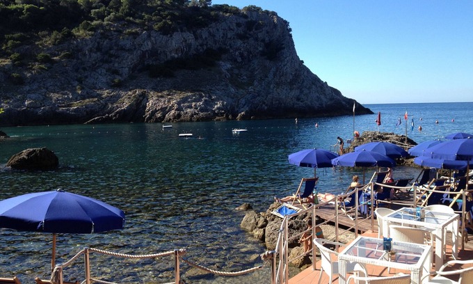 Cala Piccola Apartment | The terrace by the sea