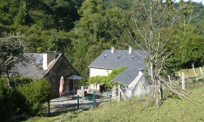 Osse-en-Aspe House | THE THREE HOUSES gîte vert