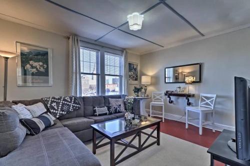South Green Apartment | The Traveler Suite C1